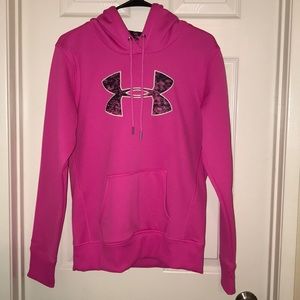 Under Armour sweatshirt